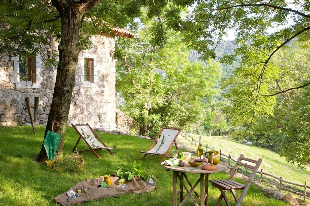 Mas Nouveau Chambres D'Hotes Genolhac Exterior foto
